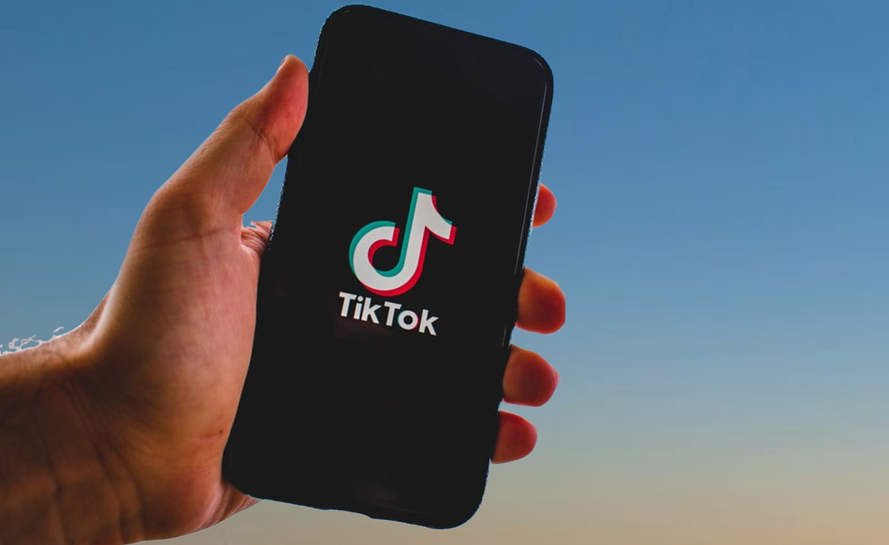 ピラティスの簡単動画がTikTokで人気の理由は？