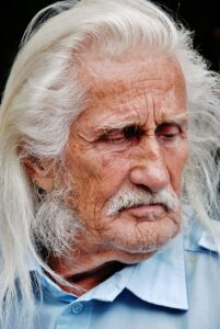シニアが筋トレを続けるための効果的な続け方は？