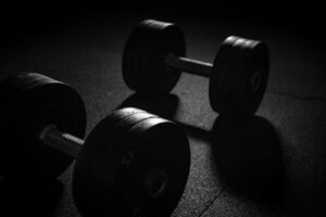 筋力トレーニングが60代に与える効果とは？